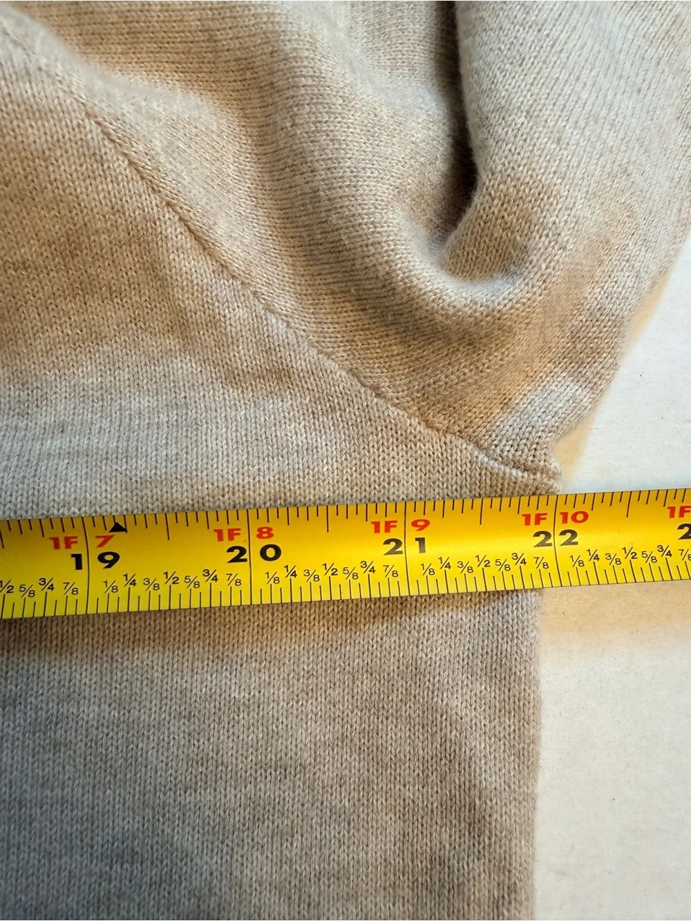 J Crew Men’s Size Medium 1/4 Button Shawl Collar Oatmeal Cotton Pullover Sweater